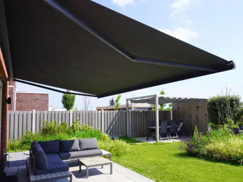 verano V296 Santosnde luifel die nextra privacy geeft