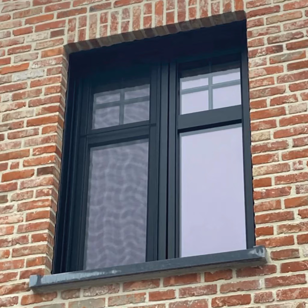 Moustiquaires Mouscron Visio 28 EOSOL profilé compact 10mm volets roulants