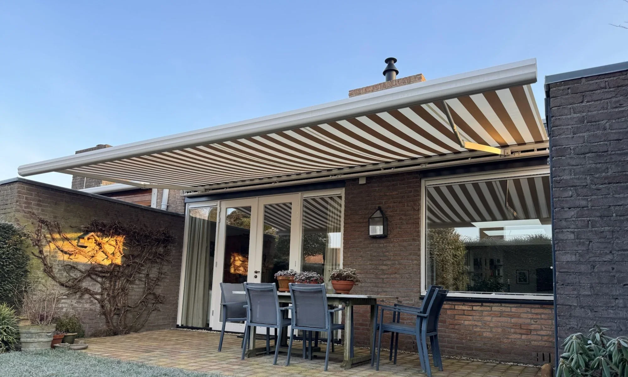 Verano V360 St Tropez zonneschermen XL breed terras