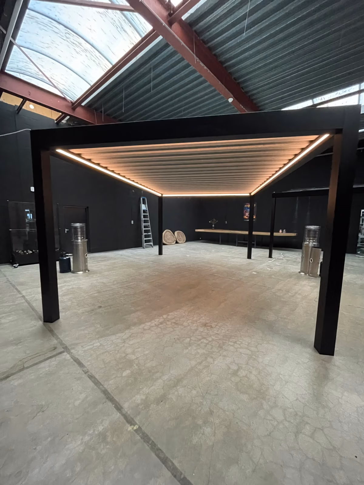 Aluminium Deponti carport geplaatst door RDT Concept, vanaf ± €5.000
